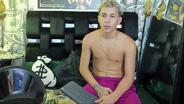 Snapshot of Horny_Duo0 chatting on November 2025 03:20:02 AM Horny Duo0 online show from November 2025 03:20:02 AM