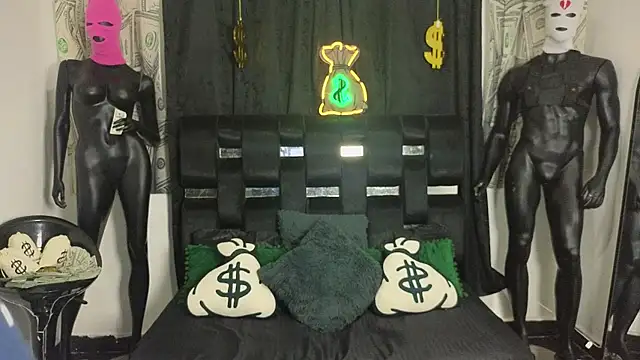 Snapshot of Horny_Duo0 chatting on November 2025 11:08:02 PM Horny Duo0 online show from November 2025 11:08:02 PM