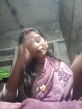 QRANSEXI online show from November 2025 03:00:01 PM