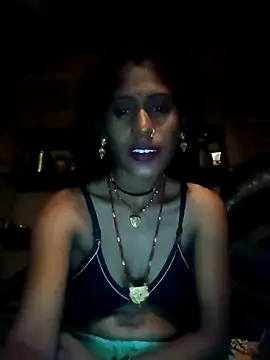 QRANSEXI online show from December 2025 03:29:01 PM