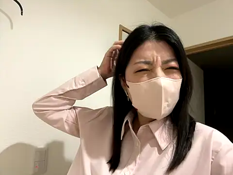 Snapshot of akimix_xoxo chatting on November 2025 01:24:01 PM akimix xoxo online show from November 2025 01:24:01 PM