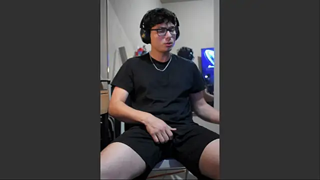 Ais B10 online show from November 2025 03:38:01 AM