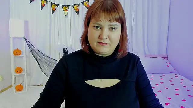 Snapshot of KendallRoie chatting on November 2025 09:22:01 AM KendallRoie online show from November 2025 09:22:01 AM