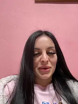 Snapshot of Alexiaaa121 chatting on November 2025 10:10:01 PM Alexiaaa121 online show from November 2025 10:10:01 PM