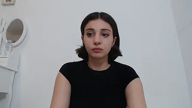 bellefleurrr online show from July 2026 09:00:02 PM