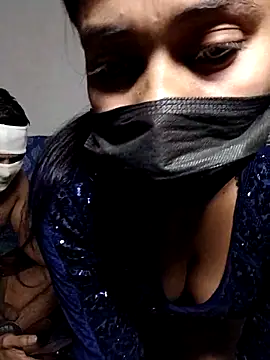 Snapshot of Heena-143 chatting on December 2025 11:37:02 AM Heena-143 online show from December 2025 11:37:02 AM