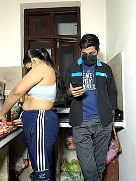 Snapshot of Heena-143 chatting on December 2025 02:34:02 PM Heena-143 online show from December 2025 02:34:02 PM