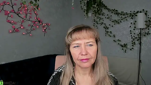 Snapshot of Carla_Vogue chatting on December 2025 10:53:01 AM Carla Vogue online show from December 2025 10:53:01 AM