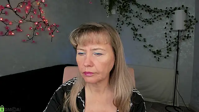 Snapshot of Carla_Vogue chatting on December 2025 09:58:02 AM Carla Vogue online show from December 2025 09:58:02 AM