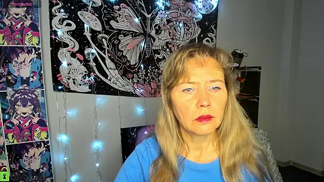 Snapshot of Carla_Vogue chatting on December 2025 03:00:01 AM Carla Vogue online show from December 2025 03:00:01 AM