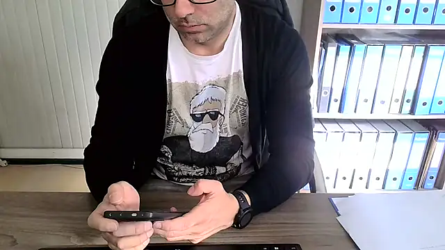 Evasionee online show from February 2026 08:34:02 AM