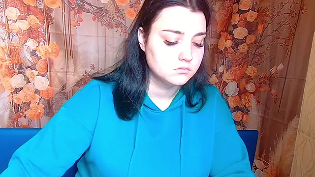 Snapshot of ScarletCargo chatting on December 2025 06:08:02 AM ScarletCargo online show from December 2025 06:08:02 AM