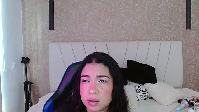 AliceSmity  online show from February 2026 11:55:01 AM