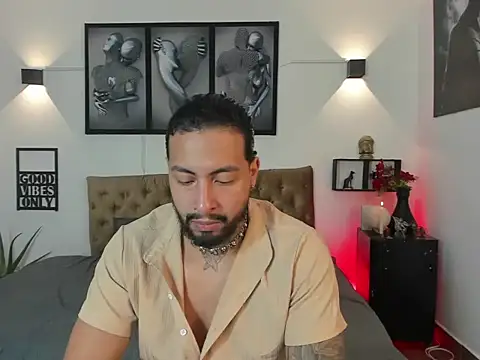 christopher palmerjs online show from November 2025 01:14:02 AM