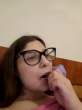 sweetbabygirlforyou online show from March 2026 10:16:01 PM