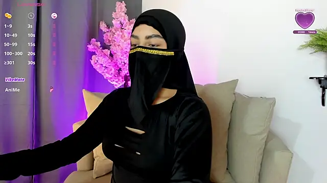 shaima   online show from November 2025 08:08:02 PM