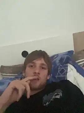 Snapshot of PetrTucnak chatting on October 2025 02:46:01 PM PetrTucnak online show from October 2025 02:46:01 PM