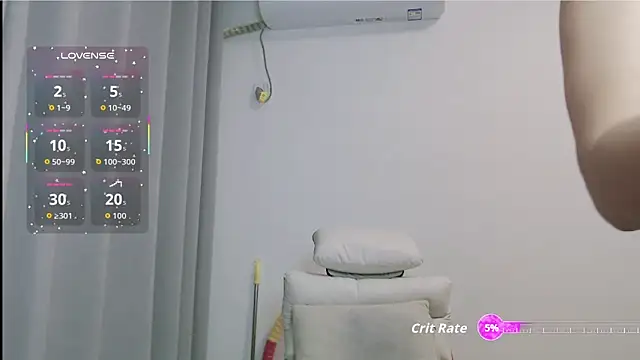 Snapshot of judyli chatting on December 2025 12:32:01 PM judyli online show from December 2025 12:32:01 PM