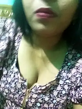 Snapshot of Chadni19 chatting on December 2025 11:38:02 AM Chadni19 online show from December 2025 11:38:02 AM