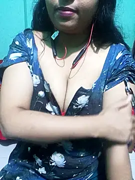 Snapshot of Chadni19 chatting on December 2025 07:43:02 PM Chadni19 online show from December 2025 07:43:02 PM