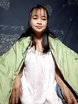 Snapshot of Noelle-e chatting on November 2025 01:47:02 PM Noelle-e online show from November 2025 01:47:02 PM