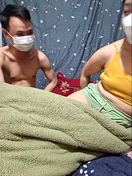 Snapshot of Phoena-a chatting on December 2025 12:32:01 PM Phoena-a online show from December 2025 12:32:01 PM