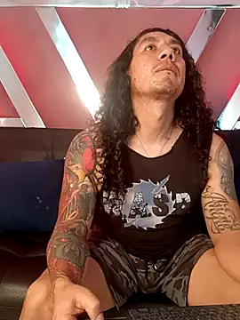 Snapshot of ErosyVenus69 chatting on November 2025 05:57:02 PM ErosyVenus69 online show from November 2025 05:57:02 PM