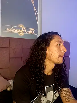 Snapshot of ErosyVenus69 chatting on November 2025 05:35:01 PM ErosyVenus69 online show from November 2025 05:35:01 PM