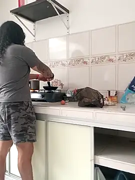 Snapshot of ErosyVenus69 chatting on November 2025 05:35:02 PM ErosyVenus69 online show from November 2025 05:35:02 PM