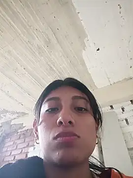 YeseniaRodriguez3 online show from November 2025 09:03:01 PM