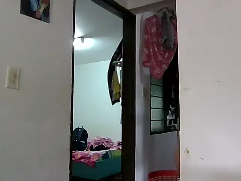 YeseniaRodriguez3 online show from February 2026 04:23:02 PM