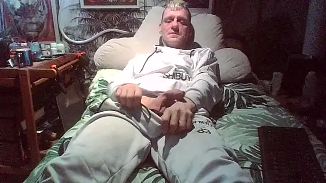 BOURBON77 online show from November 2025 07:30:02 AM