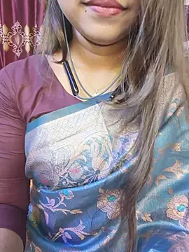 Snapshot of cute_mahi07 chatting on July 2026 04:51:01 PM cute mahi07 online show from July 2026 04:51:01 PM