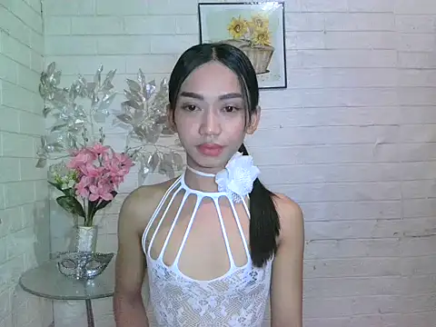 Snapshot of Queenpau chatting on October 2025 12:41:02 PM Queenpau online show from October 2025 12:41:02 PM