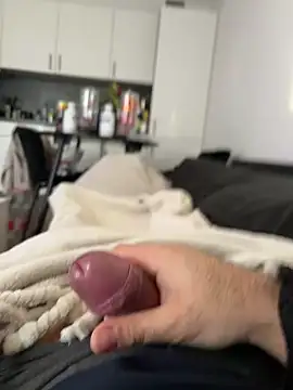 hasanka62 online show from February 2026 08:20:01 AM