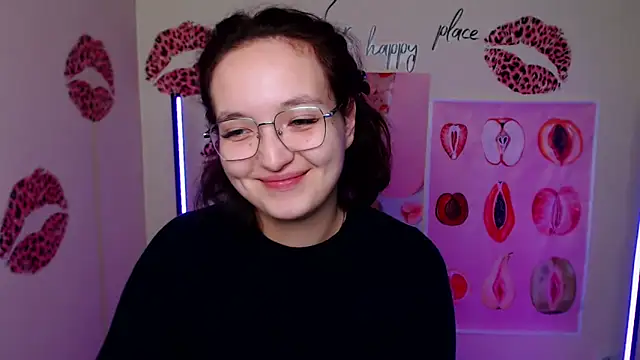 MissAriaa online show from October 2025 07:27:02 PM