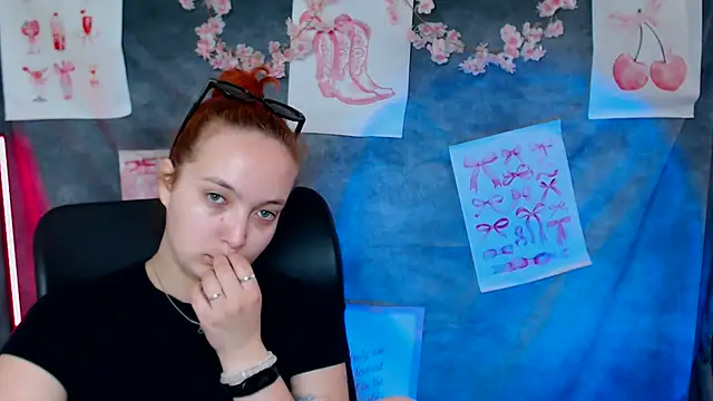 MissAriaa online show from June 2026 12:19:01 PM