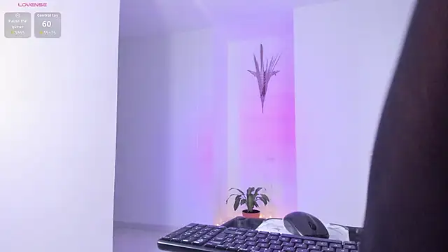 Leyacopper  online show from March 2026 12:32:02 AM