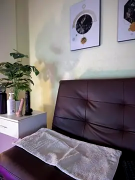 Snapshot of RileyFlame chatting on November 2025 03:34:02 PM RileyFlame online show from November 2025 03:34:02 PM