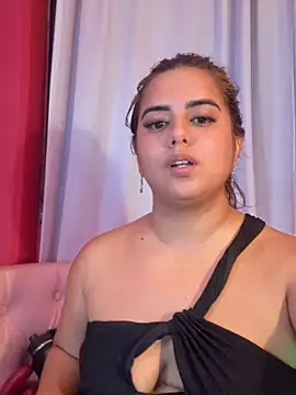 Snapshot of RileyFlame chatting on December 2025 08:14:02 PM RileyFlame online show from December 2025 08:14:02 PM