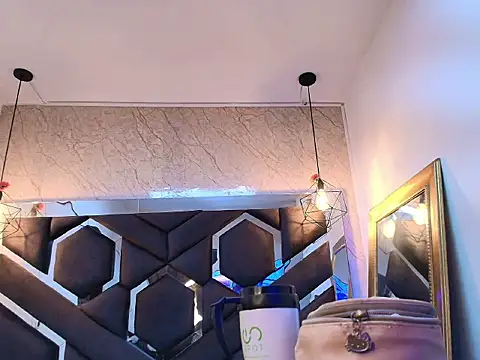 cataleya sambrano online show from November 2025 11:31:02 AM