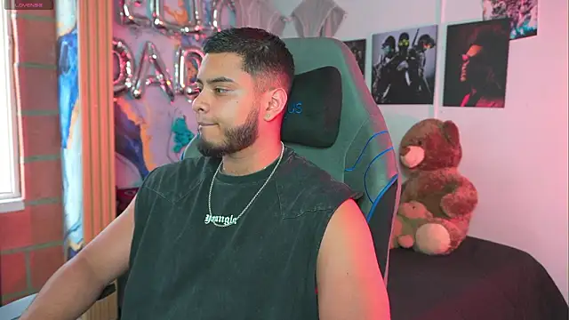 Tiler wolker online show from March 2026 08:35:02 PM