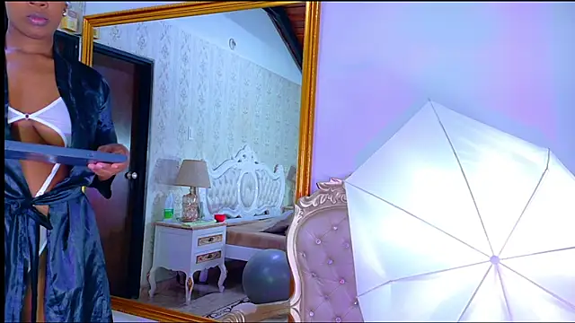 Snapshot of Kelly_Swift chatting on June 2026 03:10:02 AM Kelly Swift online show from June 2026 03:10:02 AM