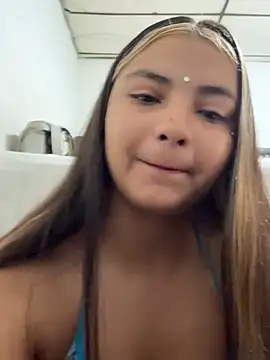 bbunny138 online show from July 2026 08:23:02 PM