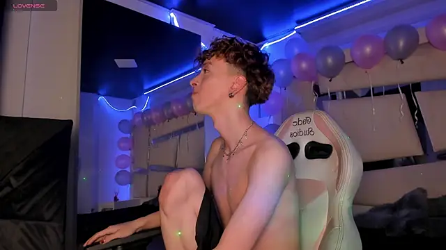 Genesis ask online show from November 2025 03:18:02 AM