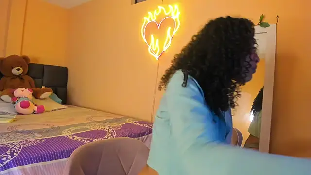 Keniia rizz online show from April 2026 06:28:01 PM