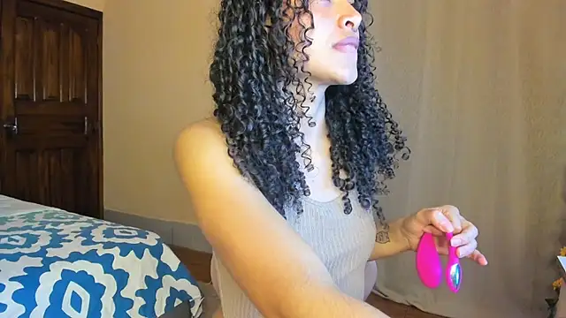 Keniia rizz online show from July 2026 11:35:02 PM