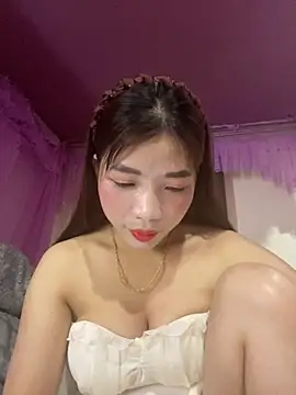 Zlienr023 online show from November 2025 01:00:01 PM