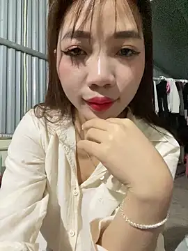 Zlienr023 online show from December 2025 02:56:02 PM