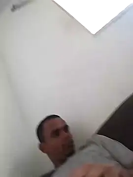 Snapshot of Farias6544 chatting on December 2025 05:09:01 PM Farias6544 online show from December 2025 05:09:01 PM